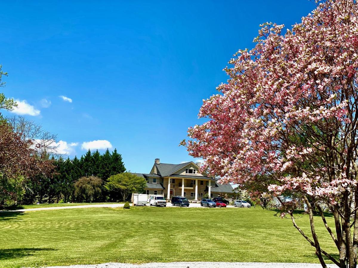 Skylaranna Resort & Spa Hendersonville Exterior foto